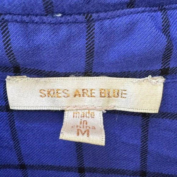 Skies Are Blue Flannel Long Sleeve Button Up Shirt Blue Black Plaid Boho Medium - Picture 5 of 8